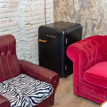 Apartamentos Cv Correo Viejo De Granada-3